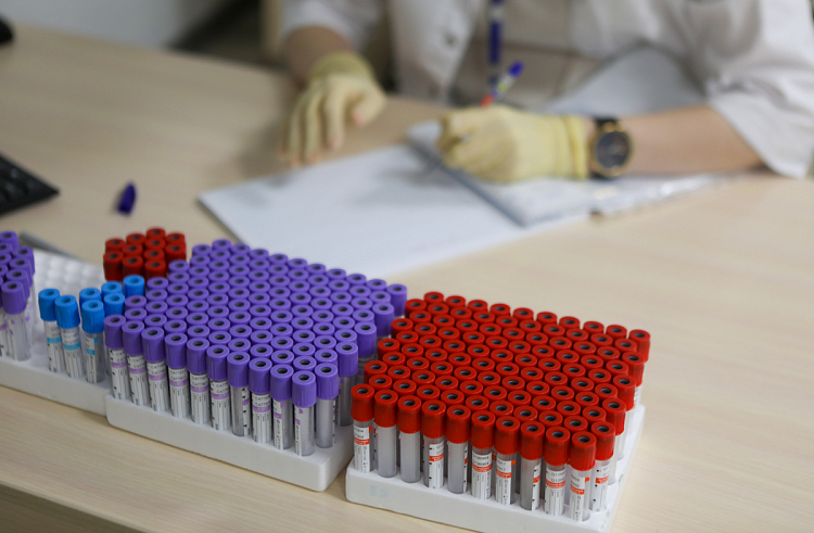 В Приморье расширили перечень обязательных исследований при диспансеризации, сообщает www.primorsky.ru.