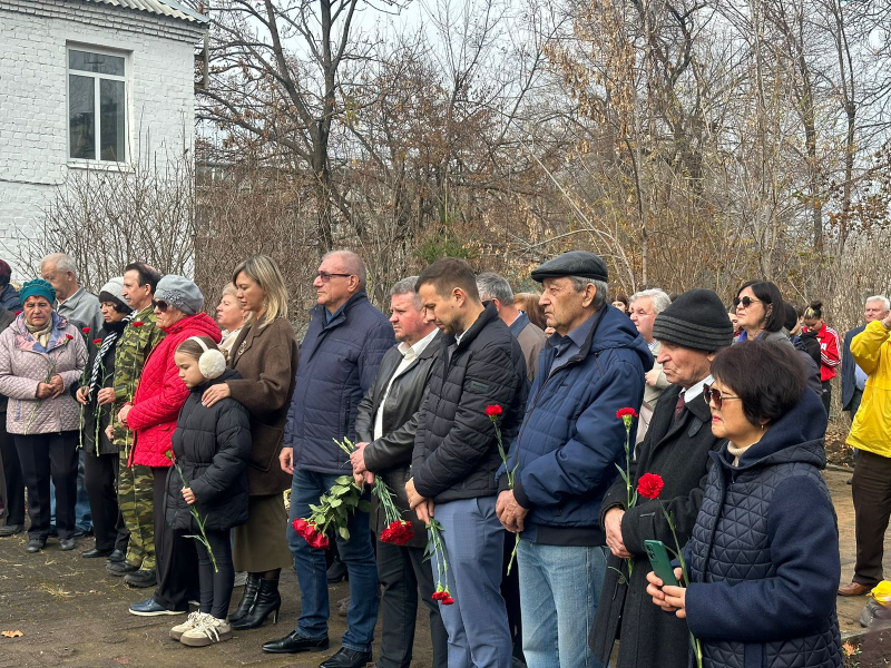 В Артеме  почтили память жертв политических репрессий.