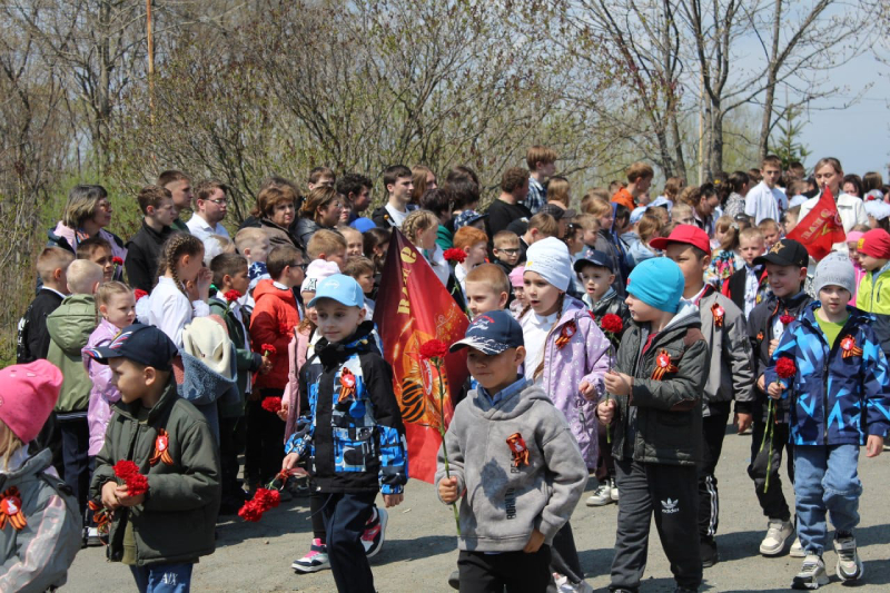 Патриотические концерты проходят в Артёме.