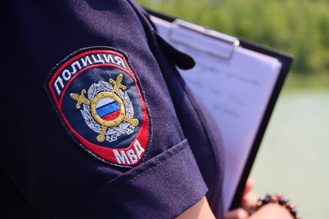 Купание в несанкционированных местах строго запрещено!.