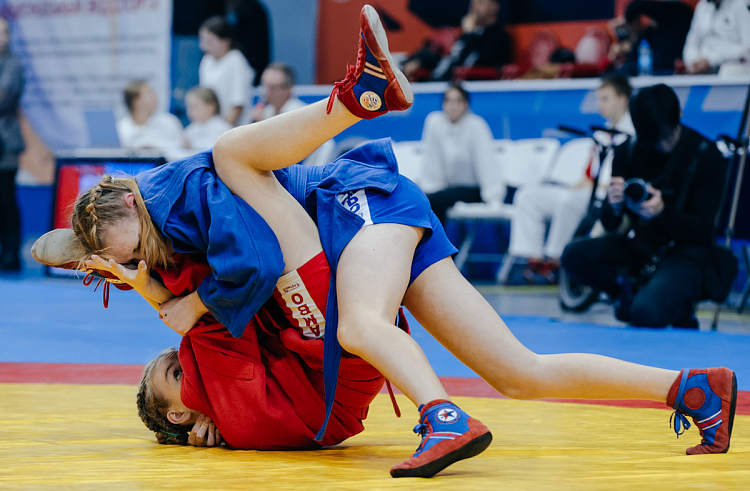 Спортивно провести выходные приглашают жителей и гостей Приморского края, сообщает www.primorsky.ru.