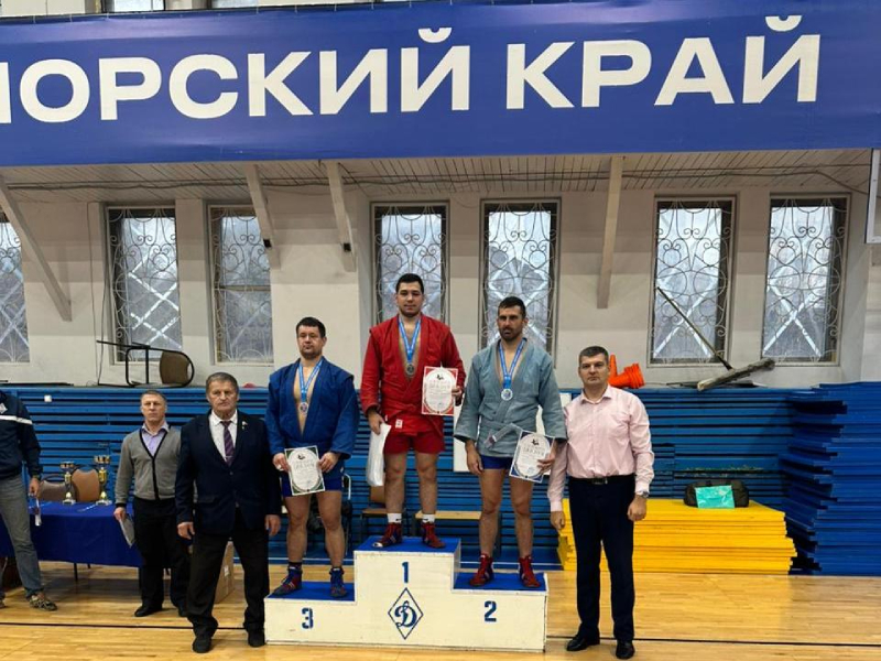 Сотрудник уголовного розыска из Артема стал победителем Чемпионата Приморского края по самбо.