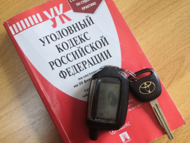 В Артеме Приморского края угонщика траспортного средства нашли в течение суток по отпечаткам пальцев.