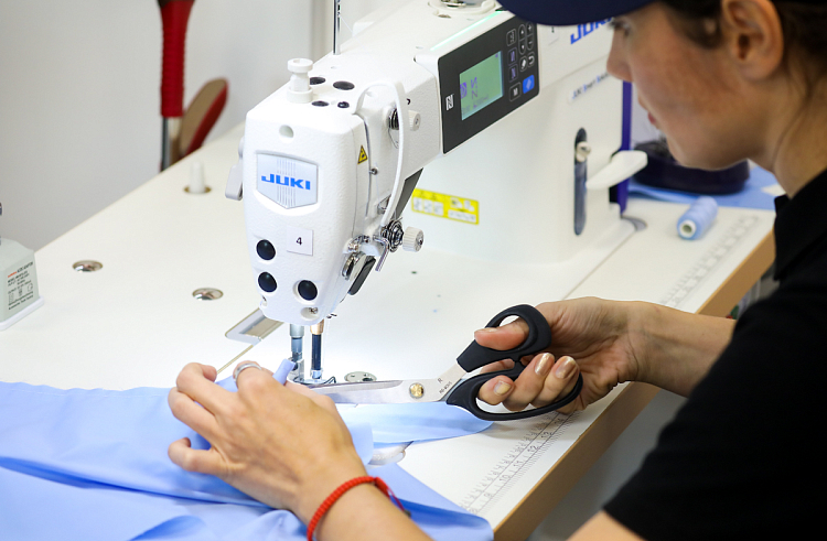 Свои достижения в улучшении условий труда приморские компании могут показать всей стране, сообщает www.primorsky.ru.