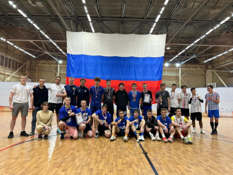 Товарищеский турнир по мини-футболу прошел в Артеме. Товарищеский турнир по мини-футболу прошел в Артеме.