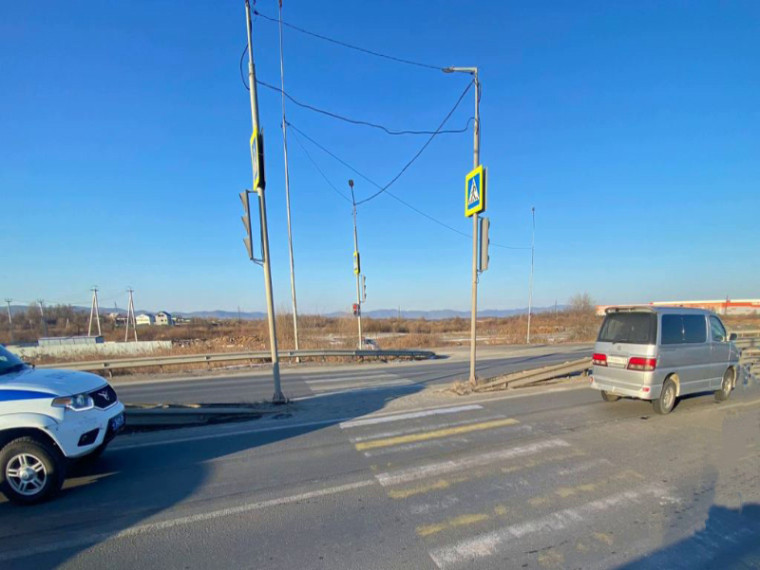 В Артеме сотрудники Госавтоинспекции установили обстоятельства ДТП, в результате которого пострадал пешеход. В Артеме сотрудники Госавтоинспекции установили обстоятельства ДТП, в результате которого пострадал пешеход.
