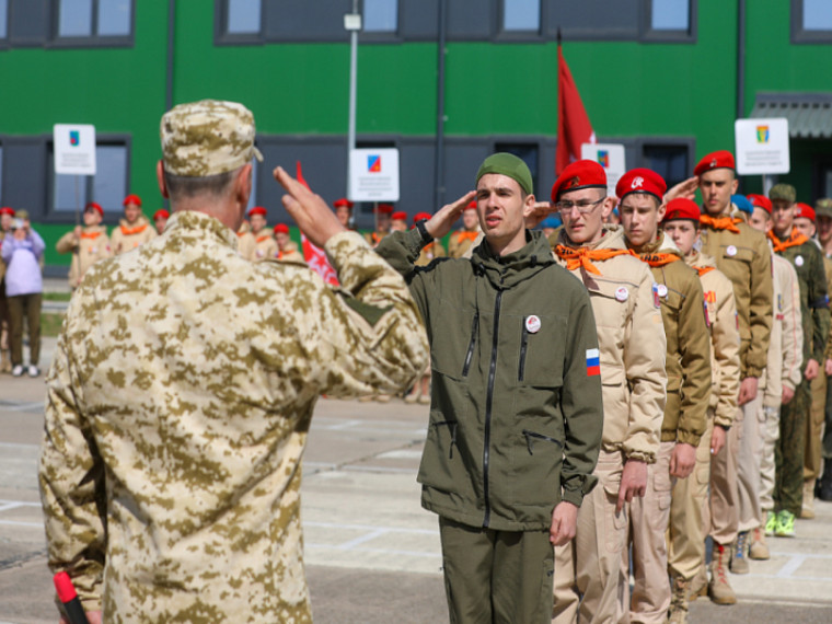 Более 30 приморских команд объединила военно-спортивная игра «Zарница-2023». Более 30 приморских команд объединила военно-спортивная игра «Zарница-2023».