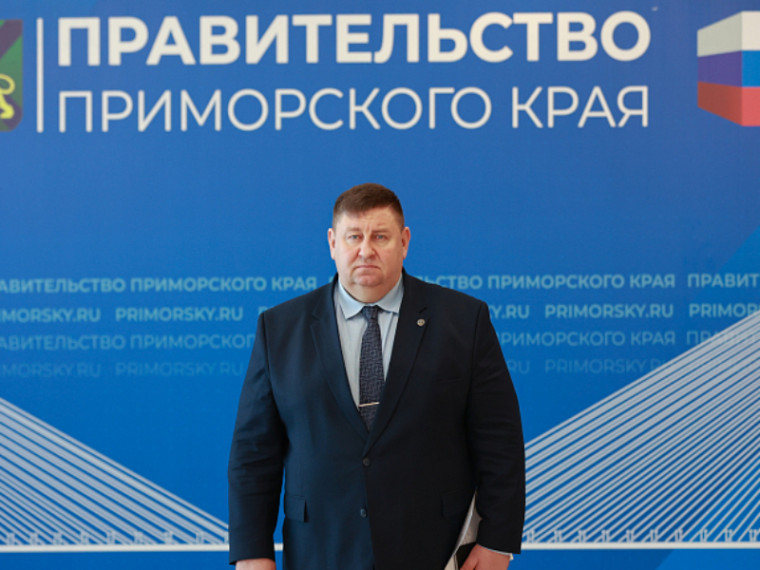 Олег Кожемяко представил Правительству Приморья нового вице-губернатора по внутренней политике. Олег Кожемяко представил Правительству Приморья нового вице-губернатора по внутренней политике.