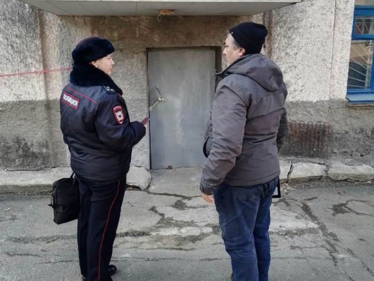В Артеме Приморского края проходят оперативно-профилактические мероприятия по контролю над соблюдением миграционного законодательства. В Артеме Приморского края проходят оперативно-профилактические мероприятия по контролю над соблюдением миграционного законодательства.