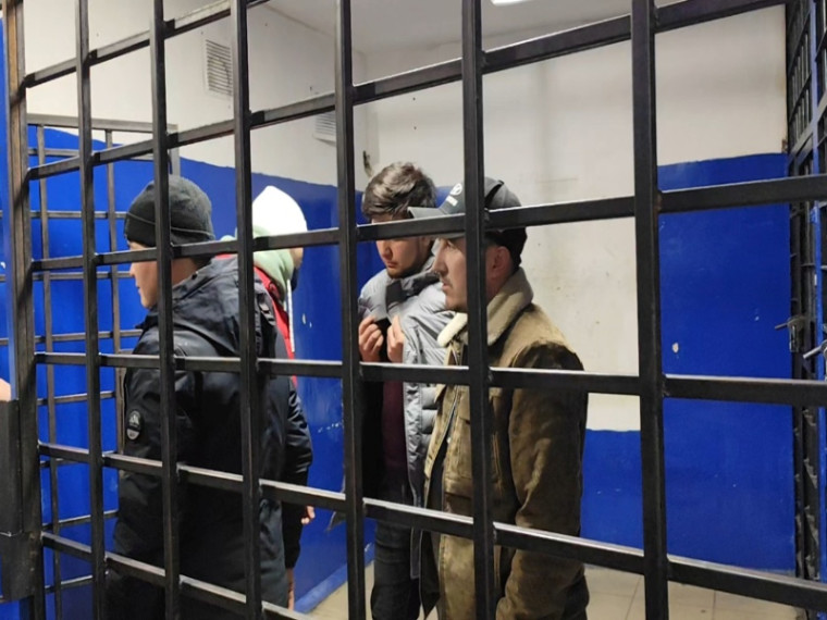 В Артеме Приморского края полиция подвела итоги оперативно-профилактического мероприятия «Нелегал-2024». В Артеме Приморского края полиция подвела итоги оперативно-профилактического мероприятия «Нелегал-2024».