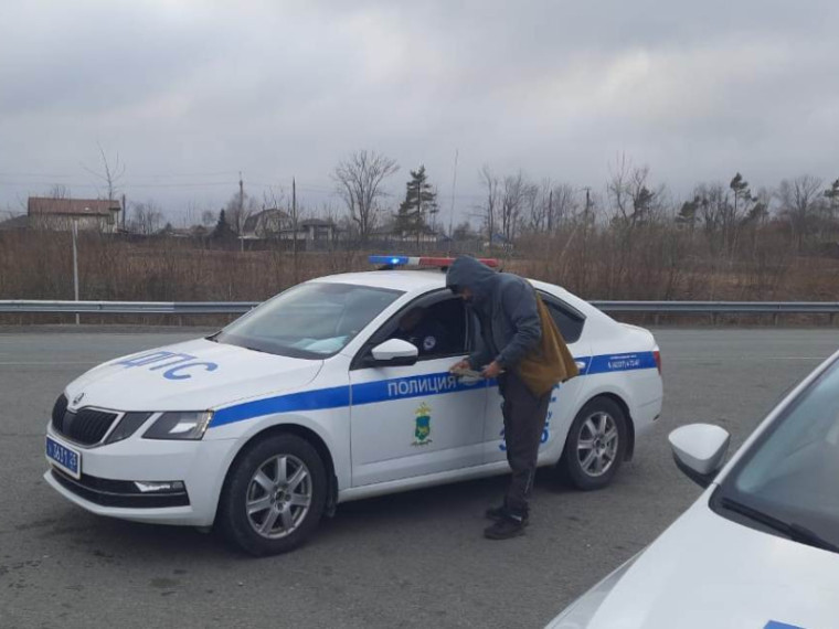 Госавтоинспекция Артема провела рейдовые мероприятия по выявлению пьяных водителей. Госавтоинспекция Артема провела рейдовые мероприятия по выявлению пьяных водителей.
