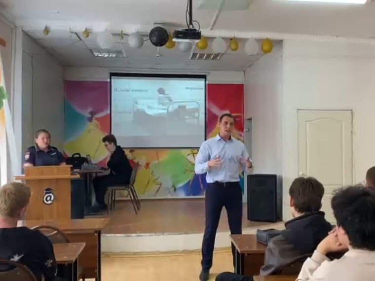 В Артеме Приморского края полицейские и общественники проводят профилактическое мероприятия «Дети России – 2023». В Артеме Приморского края полицейские и общественники проводят профилактическое мероприятия «Дети России – 2023».