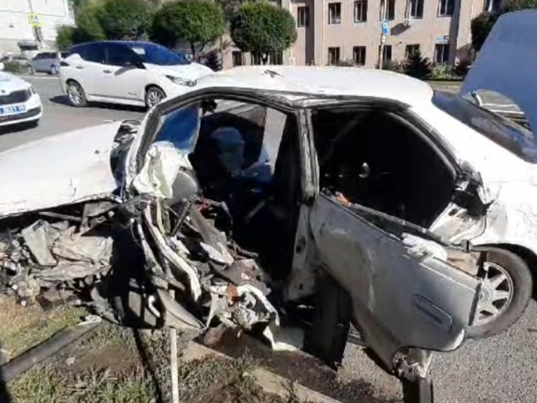В Артеме следователем отдела полиции возбуждено уголовное дело в отношении водителя, спровоцировавшего ДТП с двумя погибшими. В Артеме следователем отдела полиции возбуждено уголовное дело в отношении водителя, спровоцировавшего ДТП с двумя погибшими.