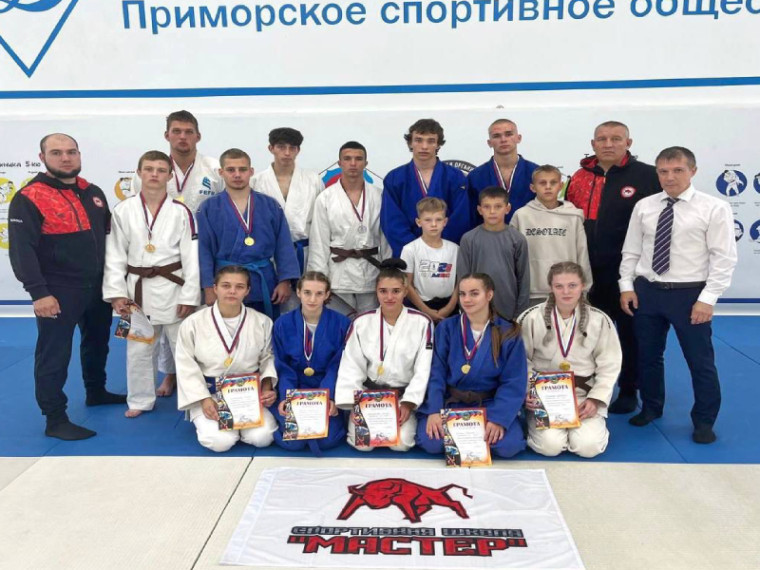 Артемовские дзюдоисты привезли медали с краевых соревнований. Артемовские дзюдоисты привезли медали с краевых соревнований.