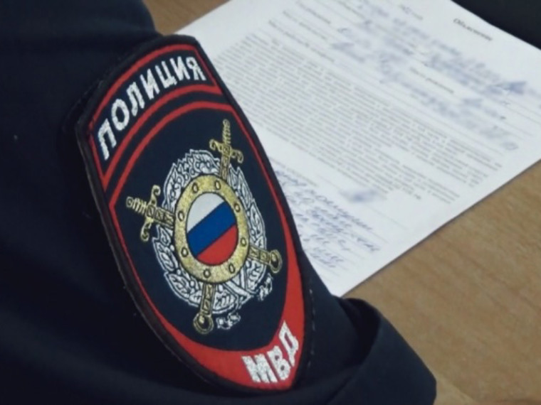 В Артеме Приморского края полицейские вернули похищенное транспортное средство его владельцу. В Артеме Приморского края полицейские вернули похищенное транспортное средство его владельцу.