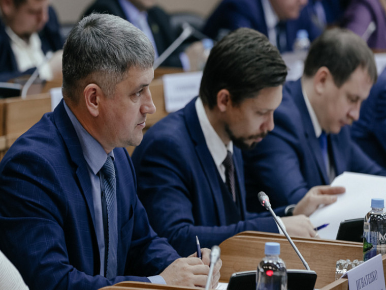 Краевую поддержку на организацию работы общественного транспорта получат муниципалитеты Приморья, сообщает www.primorsky.ru. Краевую поддержку на организацию работы общественного транспорта получат муниципалитеты Приморья, сообщает www.primorsky.ru.