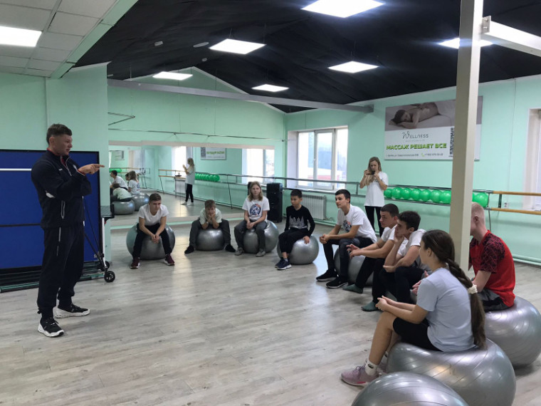 Олимпийский призер Иван Штыль встретился с артемовскими спортсменами. Олимпийский призер Иван Штыль встретился с артемовскими спортсменами.