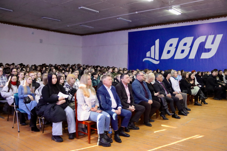 День открытых дверей прошел в артёмовском филиале ВВГУ. День открытых дверей прошел в артёмовском филиале ВВГУ.