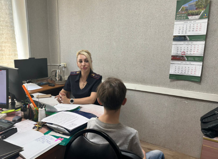 В Артёме инспекторы ПДН установили обстоятельства инцидента на Вечном огне. В Артёме инспекторы ПДН установили обстоятельства инцидента на Вечном огне.