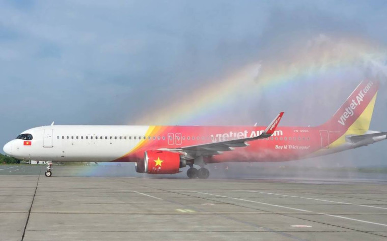 Первый рейс Vietjet Air приземлился в аэропорту Владивосток. Первый рейс Vietjet Air приземлился в аэропорту Владивосток.