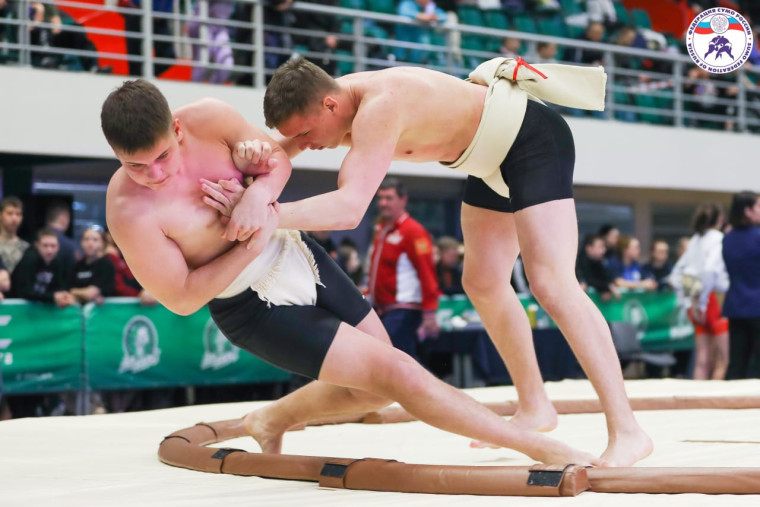 Артемовские сумоисты привезли призовые места с Первенства России.